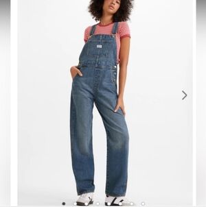 Levi’s VINTAGE WOMEN'S OVERALLS